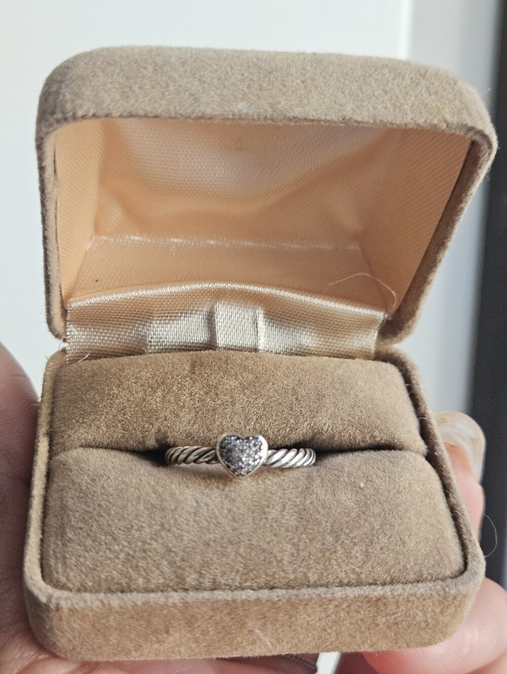 David Yurman Cable Collectibles Diamond Heart Pavé Sterling Silver Ring Size 6✨️ - Picture 2 of 15